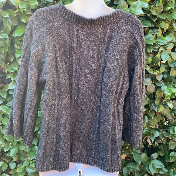 Mac and Jac Sweater - Picture 3 of 4